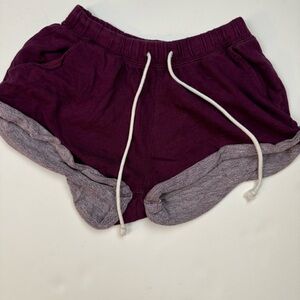 Divided Shorts and sweatshirt set
